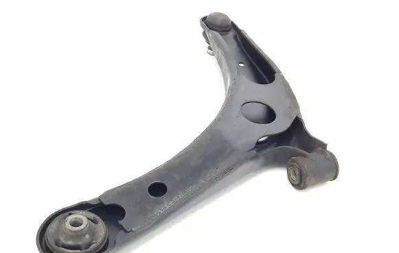 Citroen C-Crosser Front lower control arm/wishbone