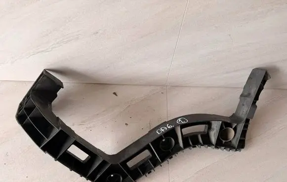 Seat Alhambra (Mk2) Rear bumper mounting bracket 7N0807393A