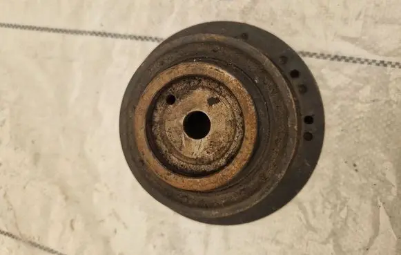 Toyota Land Cruiser (HDJ90) Crankshaft pulley