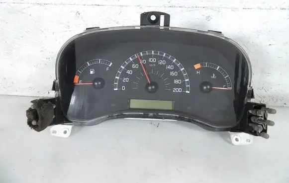 Fiat Panda 141 Speedometer (instrument cluster) 46801541