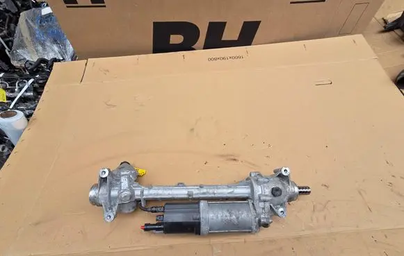 BMW 5 G30 G31 G38 Steering rack 6889122