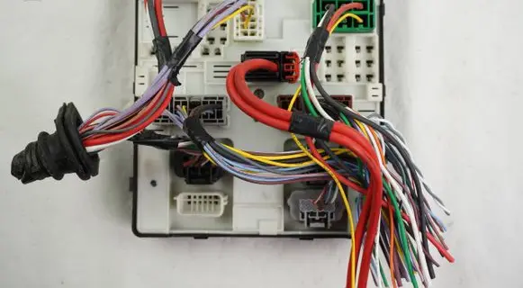 Renault Megane III Fuse module 284B68455R