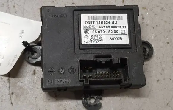 Volvo S80 Door control unit/module 7G9T14B534BD 0507918200 14C068AD