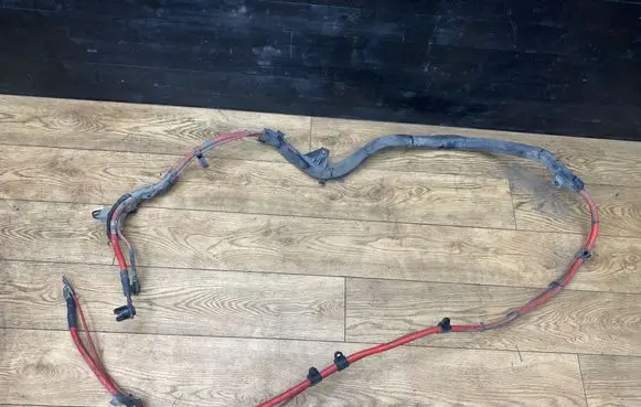 BMW 3 E90 E91 Positive cable (battery) 9125036 9125025