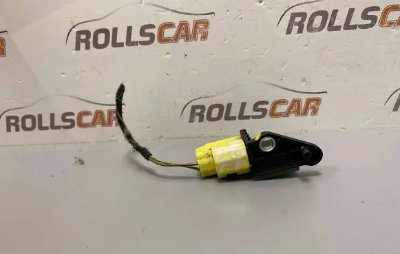 Skoda Superb B6 (3T) Airbag deployment crash/impact sensor 391229 37131706