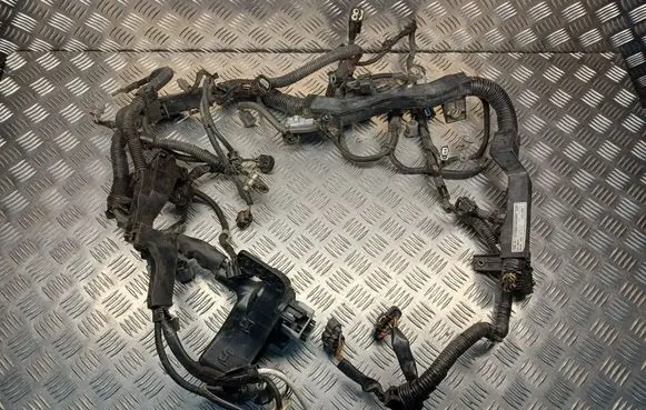 Toyota Corolla Verso E121 Engine installation wiring loom 8281505050 8281505100 8281505060