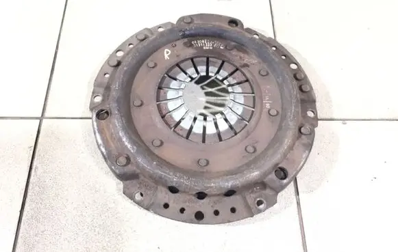 Pressure plate