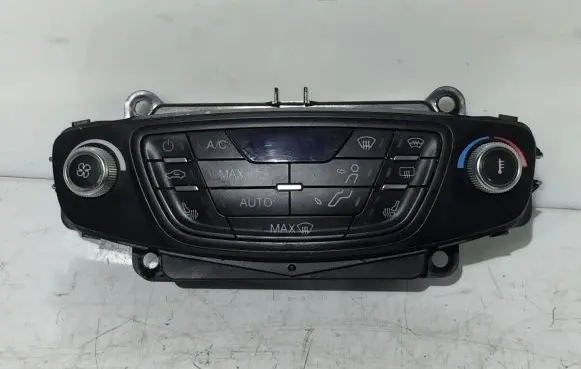 Ford Courier Climate control unit ET7618C612HF