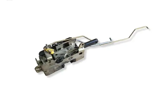 Iveco Daily 3rd gen Front door lock 