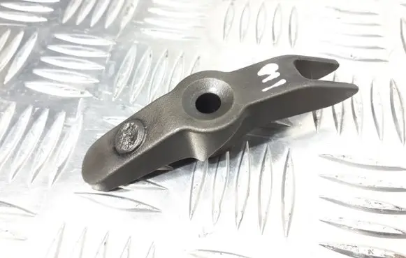 Nissan Almera N16 Fuel Injector clamp holder