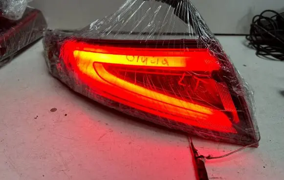 Alfa Romeo Giulia Rear/tail lights 20690103 R1002069010 00505437870