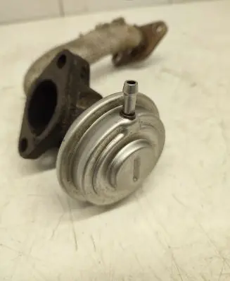 Audi A4 S4 B6 8E 8H EGR valve 059131593