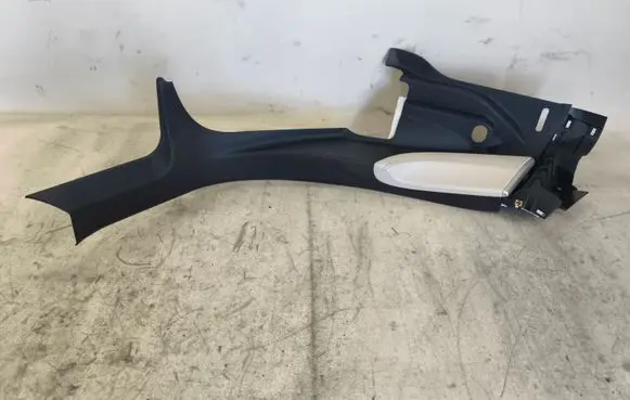 Tesla Model S (C) pillar trim 100253400G