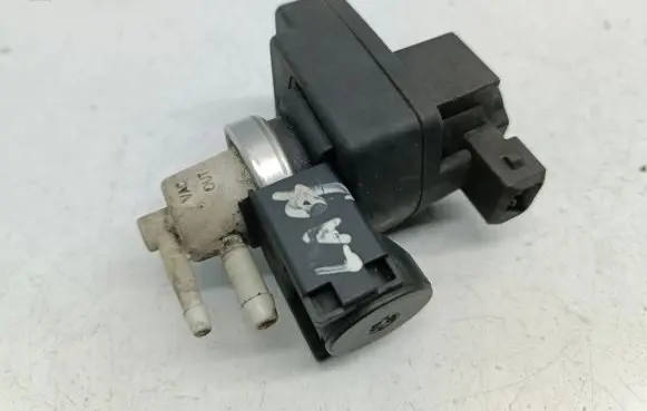 Renault Laguna II Turbo solenoid valve 8200270451 72190356