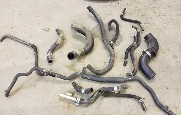Toyota Corolla E140 E150 Engine coolant pipe/hose
