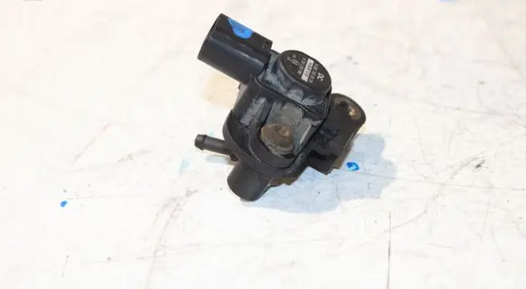 Mercedes-Benz Sprinter W906 Air pressure sensor A0071530028 A6511530041