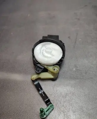 BMW 5 F10 F11 Hand parking brake switch BGR7089002