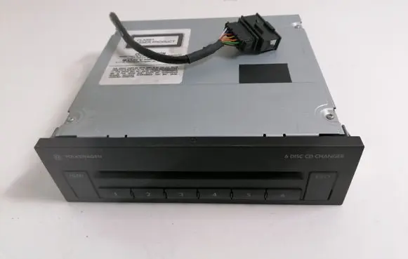 Volkswagen Touran I CD/DVD changer 1T0035110A
