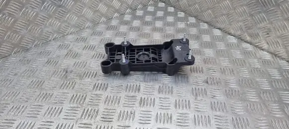 Nissan Qashqai Gear shift cable bracket 31001392