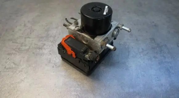 Mitsubishi Outlander ABS Pump 4670A552