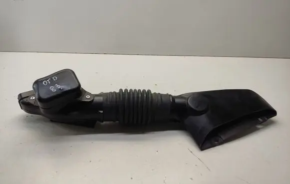 Mitsubishi Outlander Air intake duct part 1505A661 GF71900230