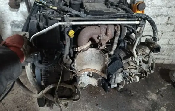Peugeot 206 Engine
