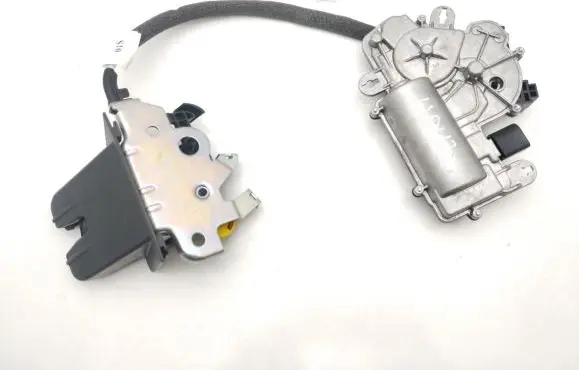 Audi Q7 4M Tailgate/trunk/boot lock/catch/latch 4M0827506
