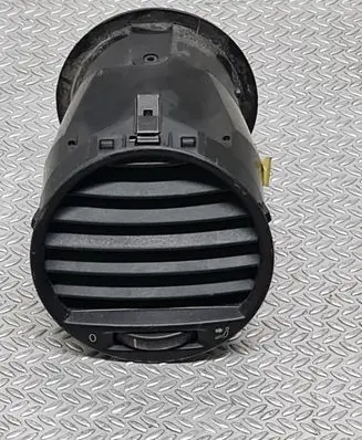 Volkswagen Caddy Dashboard side air vent grill/cover trim 2K0819703B