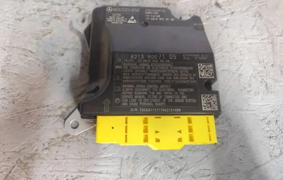Mercedes-Benz E W213 Airbag control unit/module A2139007105 A2139028202