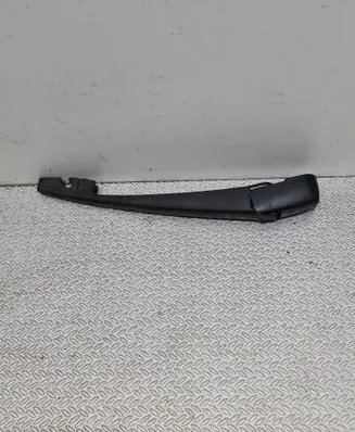 Suzuki Swift I Rear wiper blade arm 