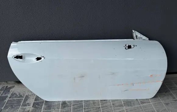 Lexus RC Front door