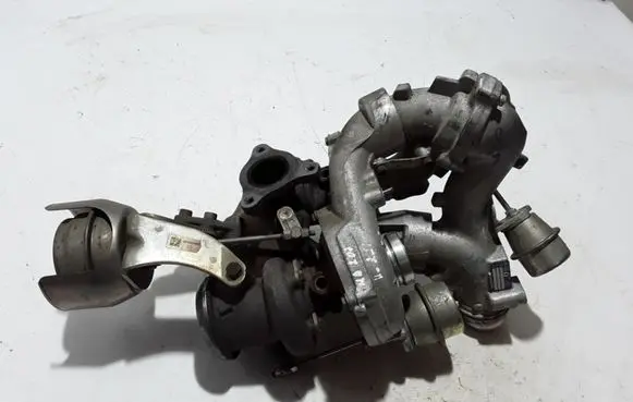 Mercedes-Benz E C207 W207 Turbo A6510902880
