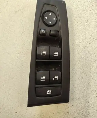 Electric window control switch