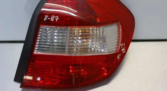 BMW 1 E81 E87 Rear/tail lights 6924502