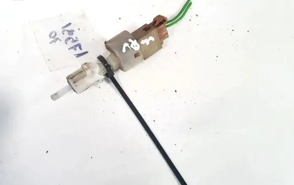 Iveco Daily 40.8 Brake pedal sensor switch b365