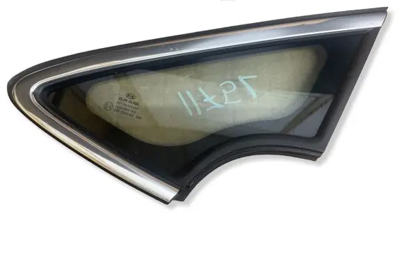 KIA Ceed Front triangle window/glass 43R000084