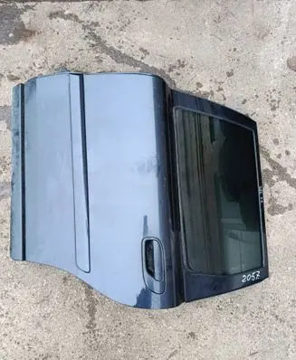 Volvo V70 Rear door 