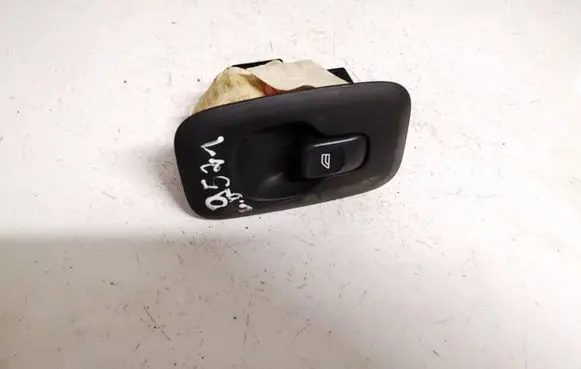 Volvo XC90 Electric window control switch 30658696