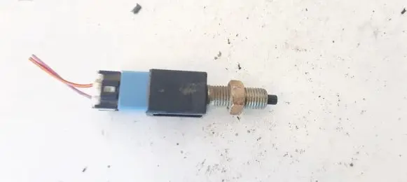 Nissan Almera Brake pedal sensor switch