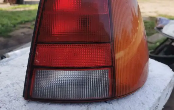 Volkswagen Polo III 6N 6N2 6NF Rear/tail lights 67733600