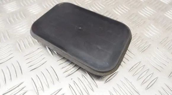 Toyota Highlander XU70 Quarter panel pressure vent 629300E060