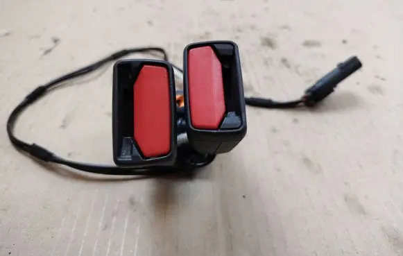 Ford Mustang Mach-E Middle seatbelt buckle (rear) LJ8B58613K21AB3JA6