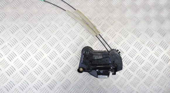 Toyota Highlander XU70 Front door lock 690300E020