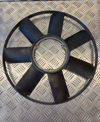 BMW 5 E39 Fan impeller 2243303 6600100000
