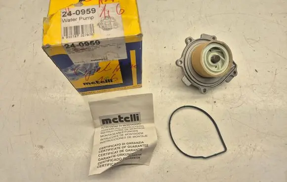 Opel Zafira A Water pump 240959