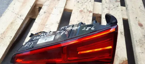 Audi A4 S4 B9 Tailgate rear/tail lights 8W5945076A