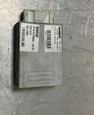 BMW X5 E70 Air suspension control unit module (rear) 6778966