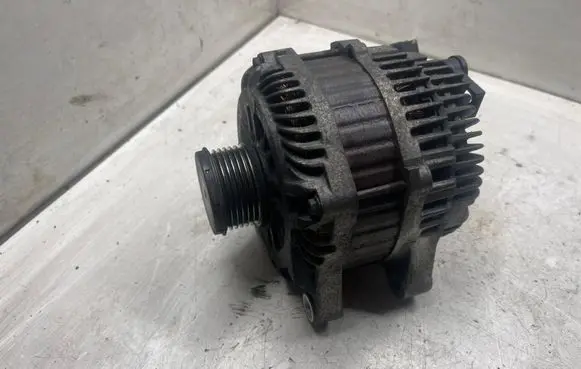 Peugeot 407 Generator/alternator 9654752880