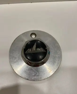 BMW 3 E30 Non-original wheel cap LMAF006301 H2316