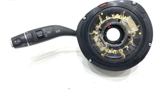 Mercedes-Benz A W176 Wiper turn signal indicator stalk/switch 